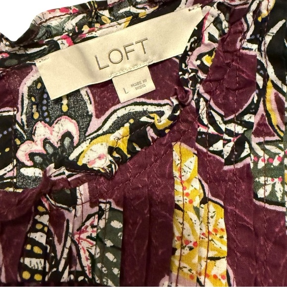 LOFT Floral Ruffle Sleeve Blouse Eggplant Purple Boho Top Size Large - Picture 4 of 5